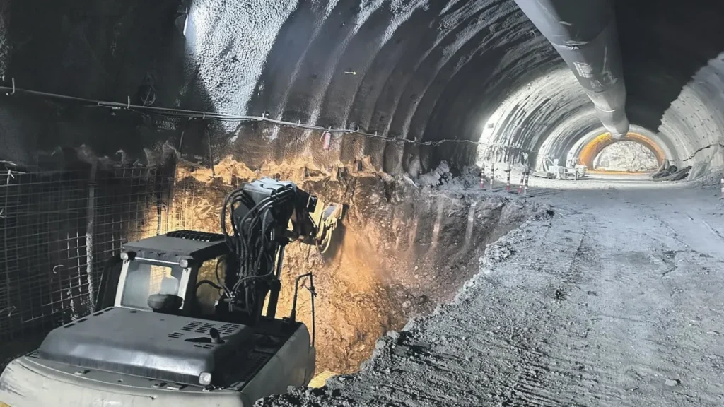Transforming the Şırnak–Van Corridor: 45 km Road, 12 Tunnels, Travel Time Reduced to 2 Hours